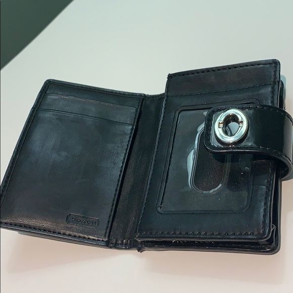 Coach Wallet - Picture 3 of 4